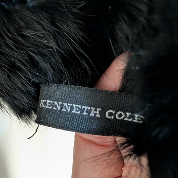 Vintage Kenneth Cole Black Pom Pom 100% Rabbit Fur Scarf - Picture 5 of 5
